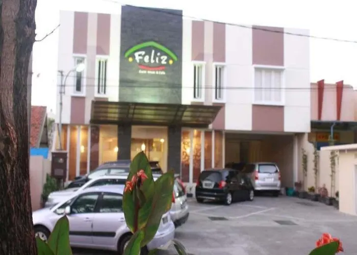 Feliz Guest House
